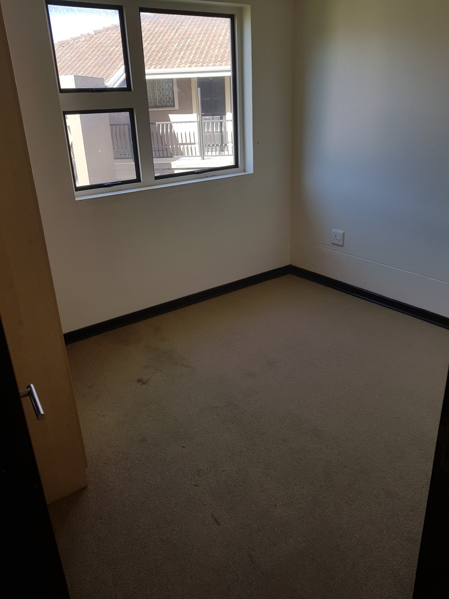 To Let 1 Bedroom Property for Rent in Braelyn Eastern Cape